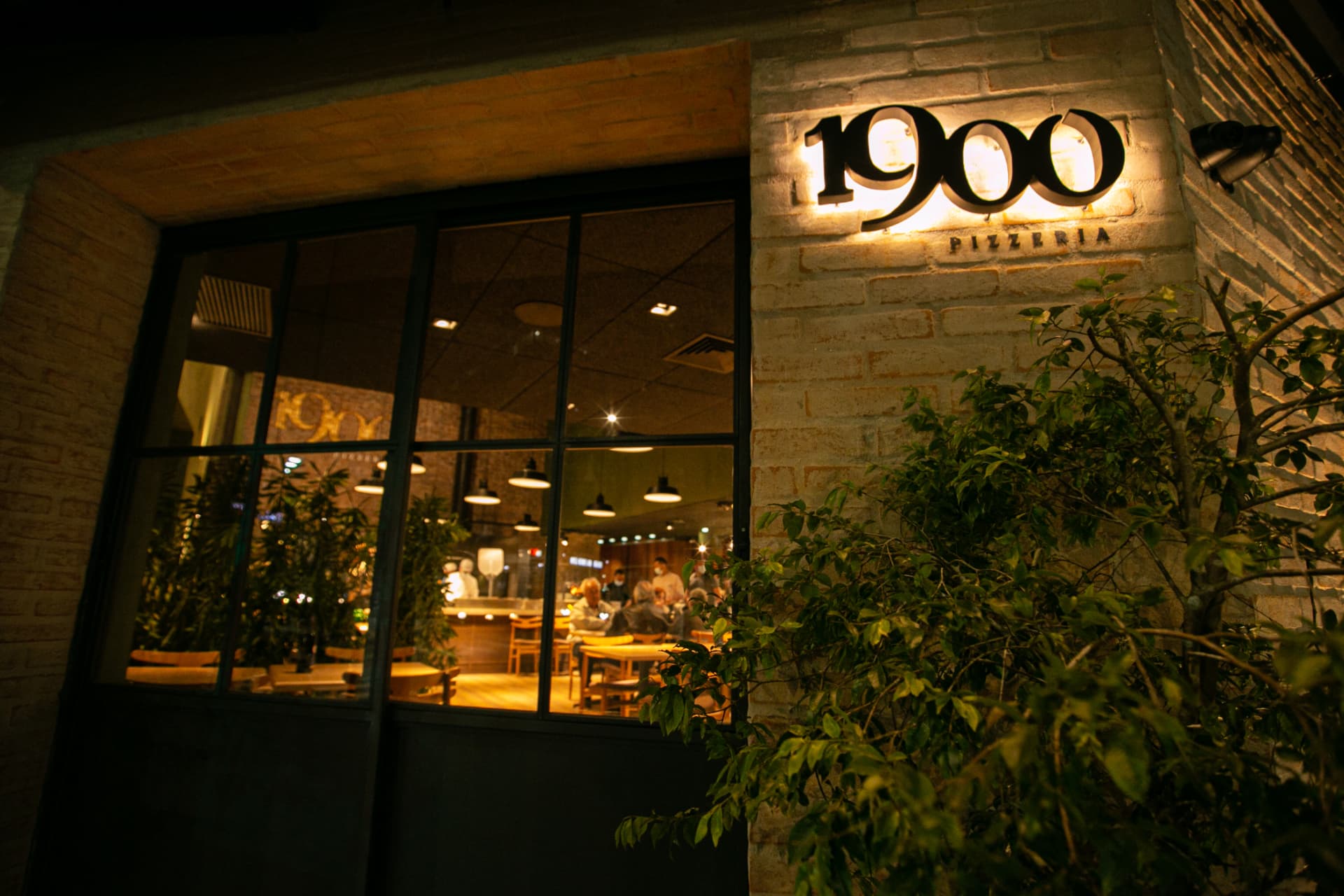 Fachada da 1900 Pizzeria, Itaim